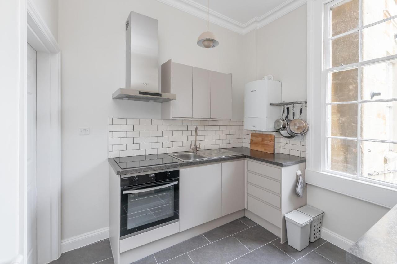 Spacious Maisonette With Parking - 10 Mins Walk From Bath Abbey - 2 Bed & 2 Bath Eksteriør billede