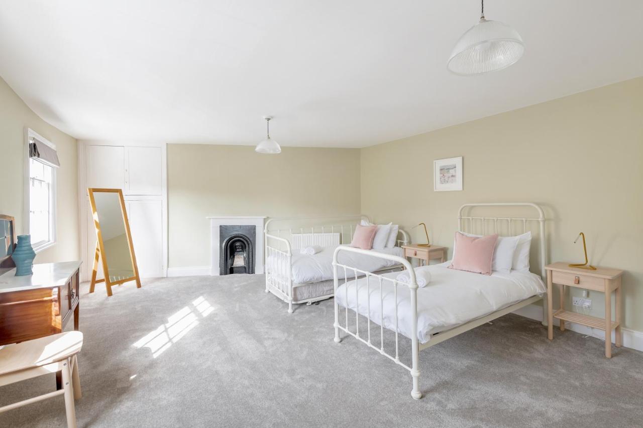 Spacious Maisonette With Parking - 10 Mins Walk From Bath Abbey - 2 Bed & 2 Bath Eksteriør billede